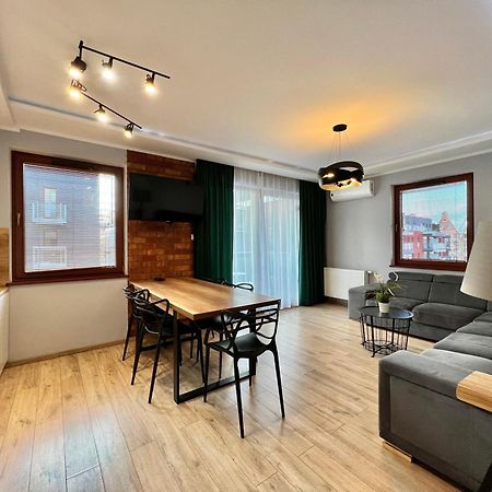 Stylish Apartment Oldtown Riverview Balcony Гданьск Экстерьер фото