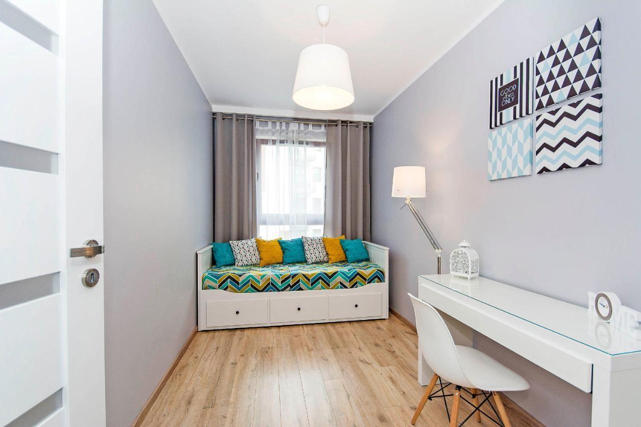 Stylish Apartment Oldtown Riverview Balcony Гданьск Экстерьер фото